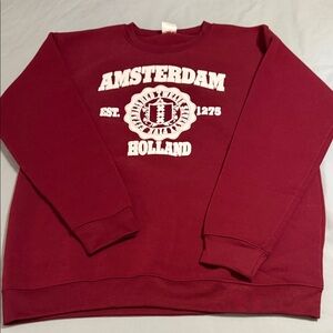 Amsterdam Holland Men's Maroon Crewneck Sweater:  EXCELLENT CONDITION